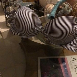 NWOT BIKINI TOP